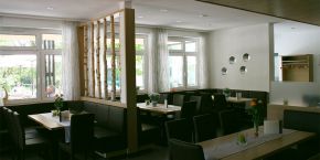 Karpfen am Illmensee - Blick ins neu renovierte Restaurant